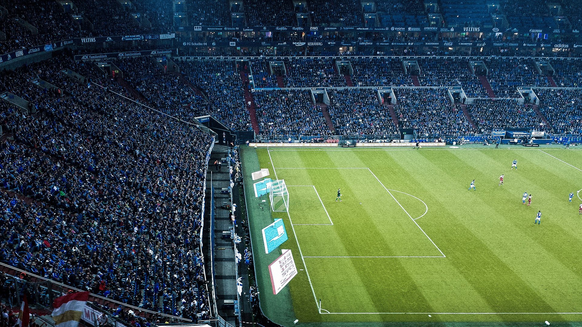 开云APP-战术熔炉中的绝对统治，当勇士的欧冠级传切碾碎老鹰的翅膀